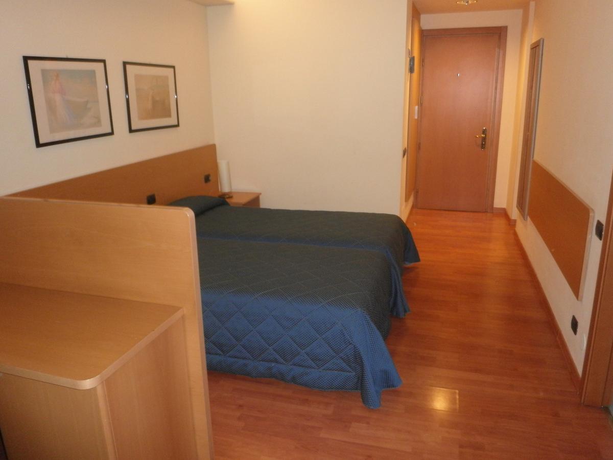 Hotel Selide Десио Екстериор снимка