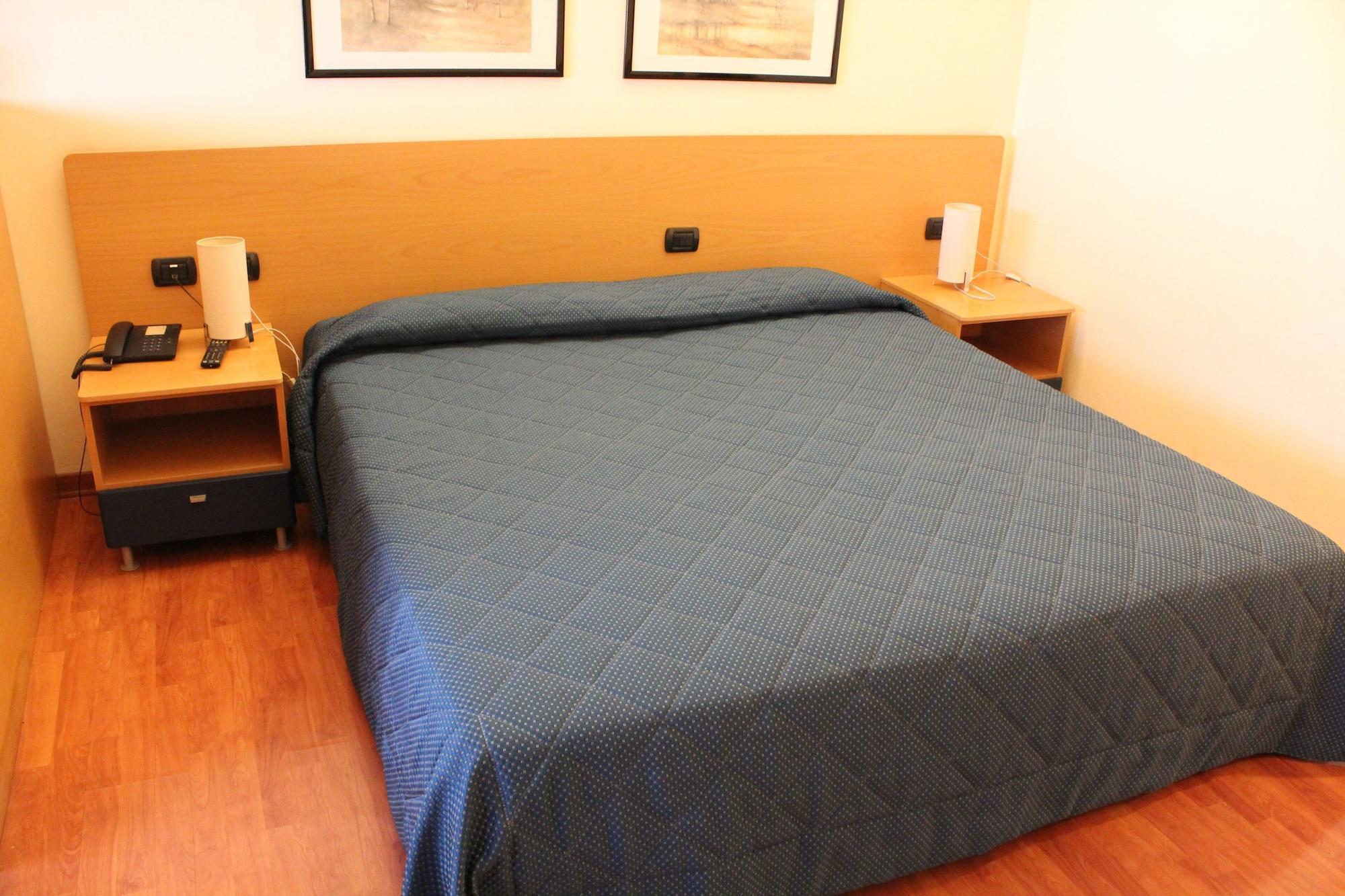Hotel Selide Десио Екстериор снимка