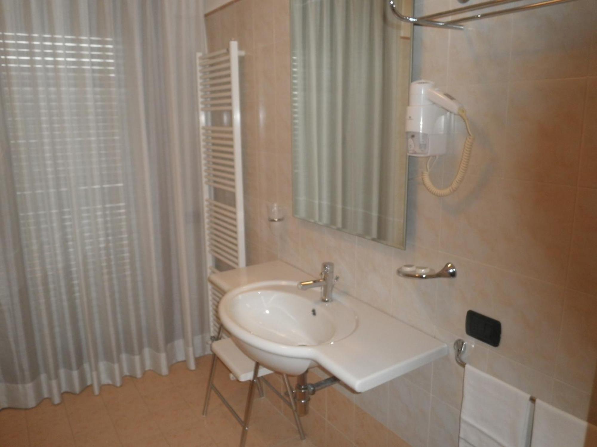 Hotel Selide Десио Екстериор снимка